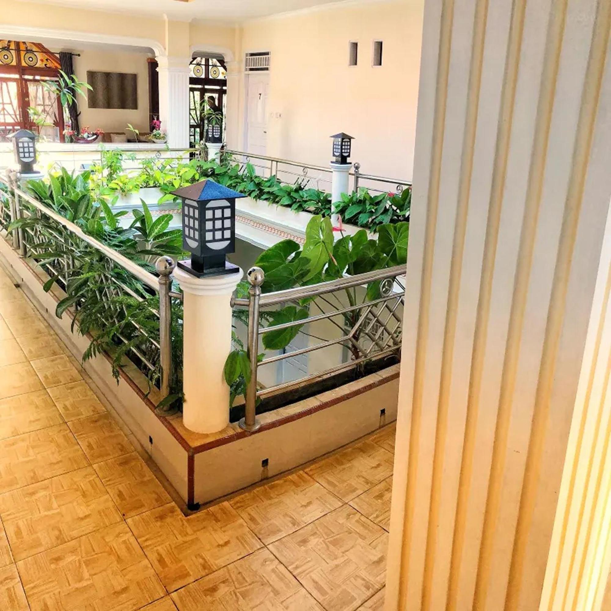 Hotel Manggasa Makale Bagian luar foto